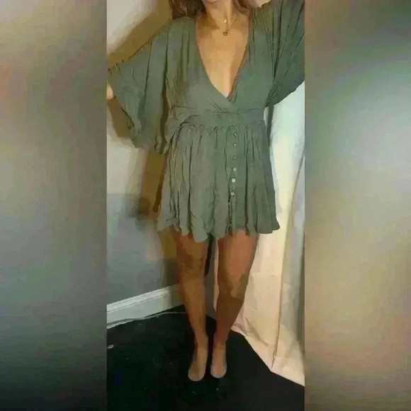 Mable Dress - size small - Picture 2 of 6